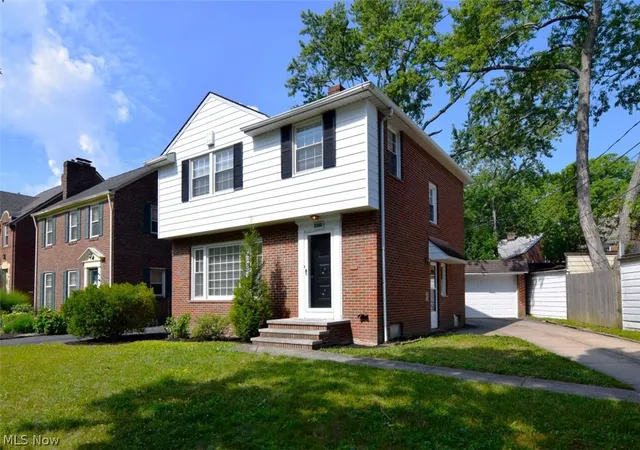 Photo 2 of Single family home for sale at 2400 Channing Rd, Cleveland, OH 44118 | MLS# 5226743 | Listing updated on 2026-07-11