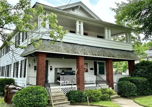 Homes for sale in Garrettsville, OH | 8026 Elm St, Garrettsville, OH 44231 | MLS# 5226536