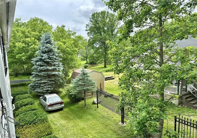 Homes for sale in Garrettsville, OH | 8026 Elm St, Garrettsville, OH 44231 | MLS# 5226536