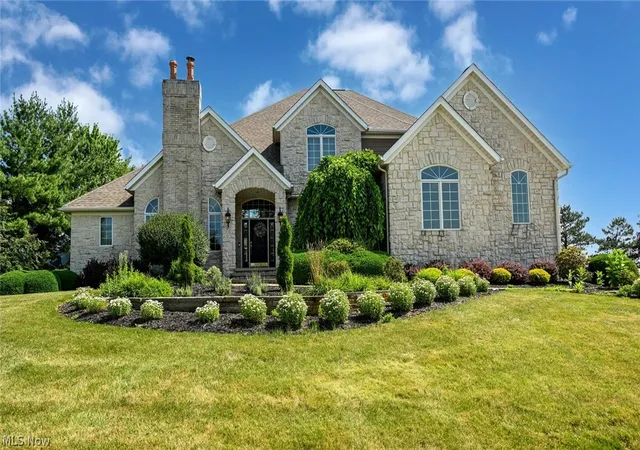 Photo 1 of Single family home for sale at 4375 Lakeview Glen Dr, Medina, OH 44256 | MLS# 5226766 | Listing updated on 2026-07-11