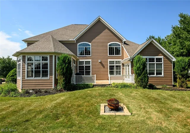 Photo 4 of Single family home for sale at 4375 Lakeview Glen Dr, Medina, OH 44256 | MLS# 5226766 | Listing updated on 2026-07-11
