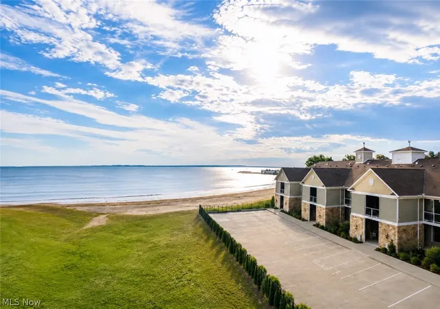 Photo 1 of Sale Pending at 3191 N Beach Towne Ct, Port Clinton, OH 43452 | MLS# 5226714 | Listing updated on 2026-08-01