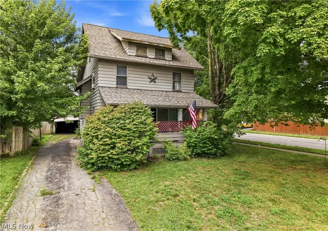 1st image of 74 N Brockway Ave, Youngstown, OH 44509 | MLS# 5226769