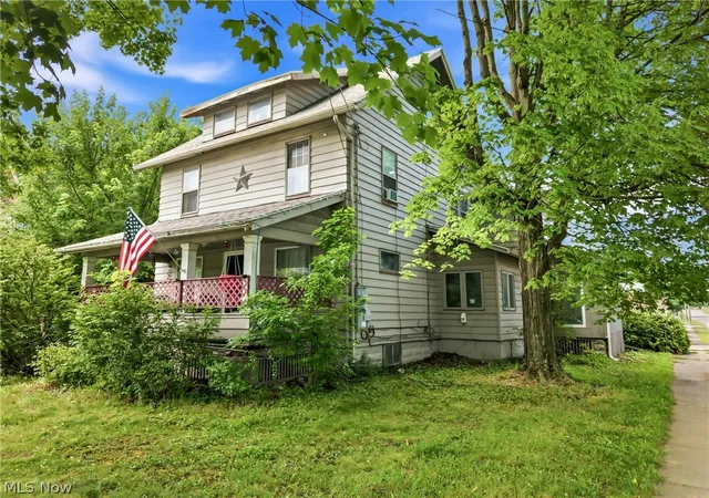 3rd image of 74 N Brockway Ave, Youngstown, OH 44509 | MLS# 5226769