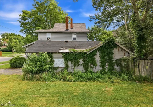 5th image of 74 N Brockway Ave, Youngstown, OH 44509 | MLS# 5226769