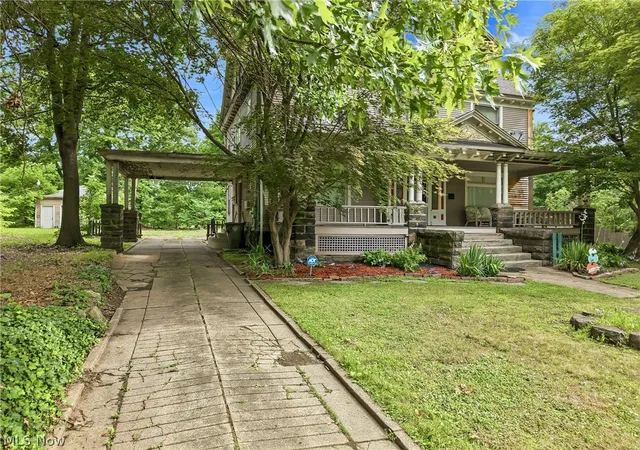 2nd image of 236 N Heights Ave, Youngstown, OH 44504 | MLS# 5226783