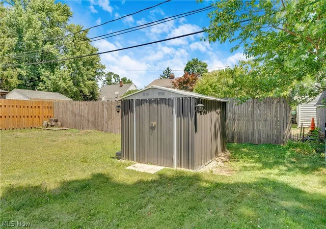 28th image of 2245 Sunset Dr, Wickliffe, OH 44092 | MLS# 5226143