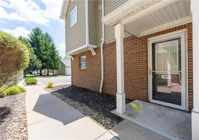 3rd image of 3395 Lenox Village Dr #149, Fairlawn, OH 44333 | MLS# 5226721