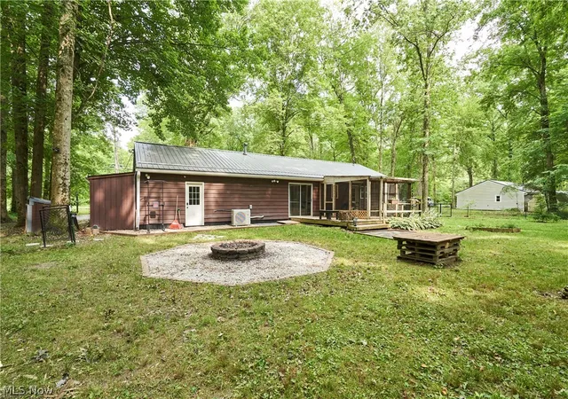 5th image of 18550 Shaw Rd, Chagrin Falls, OH 44023 | MLS# 5226794