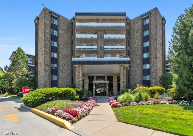 1st image of 2202 Acacia Park Dr #2616, Lyndhurst, OH 44124 | MLS# 5226273