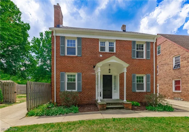 Photo 1 of Single family home for sale at 18526 Scottsdale Blvd, Shaker Heights, OH 44122 | MLS# 5226640 | Listing updated on 2026-08-27