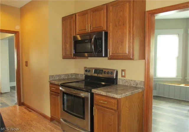 5th image of 326 E Wilson Ave, Girard, OH 44420 | MLS# 5226824