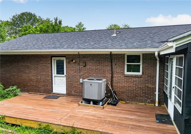 5th image of 6784 Grandview Dr, Andover, OH 44003 | MLS# 5226834