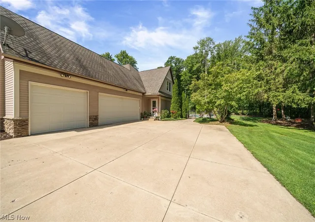 4th image of 4294 Oviatt Rd, Richfield, OH 44286 | MLS# 5223448