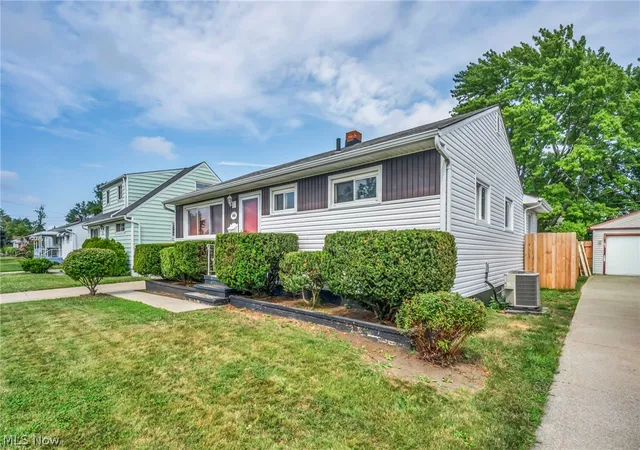2nd image of 5763 Somerdale Ave, Brook Park, OH 44142 | MLS# 5226784