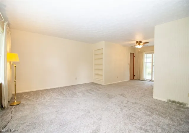 5th image of 3504 Orchard Hill Dr, Canfield, OH 44406 | MLS# 5226861