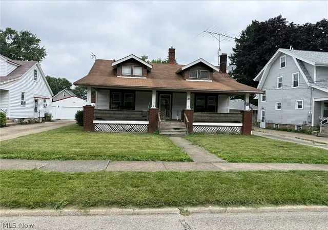 1st image of 143 Wilson St, Struthers, OH 44471 | MLS# 5226870