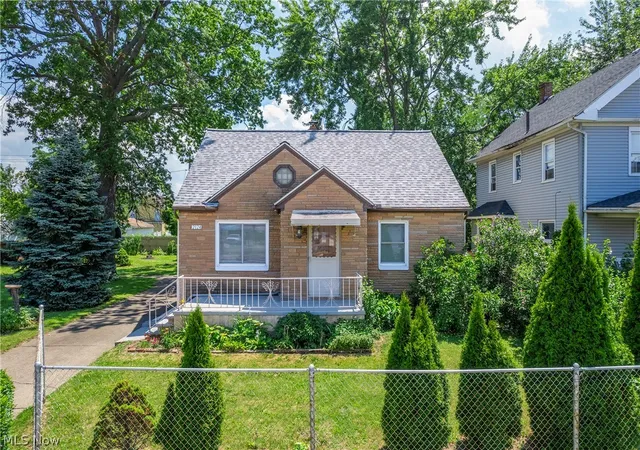 Photo 1 of Single family home for sale at 2124 E 28th Street, Lorain, OH 44055 | MLS# 5225977 | Listing updated on 2026-09-28