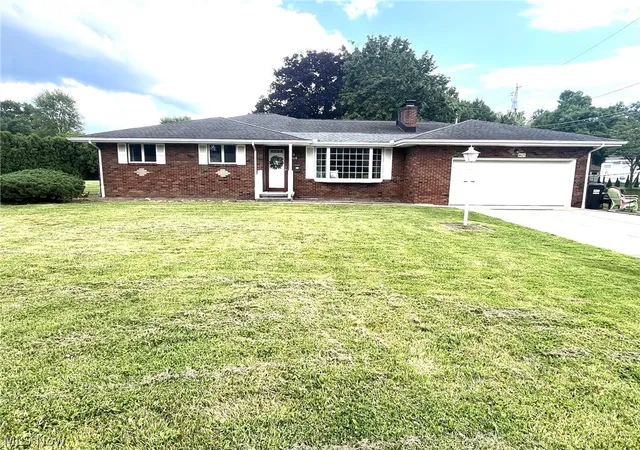 1st image of 4423 Barrington Dr, Youngstown, OH 44515 | MLS# 5226899