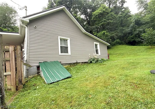 Photo 32 of Single family home for sale at 349 Fishers Ln, Zanesville, OH 43701 | MLS# 5226836 | Listing updated on 2026-08-19