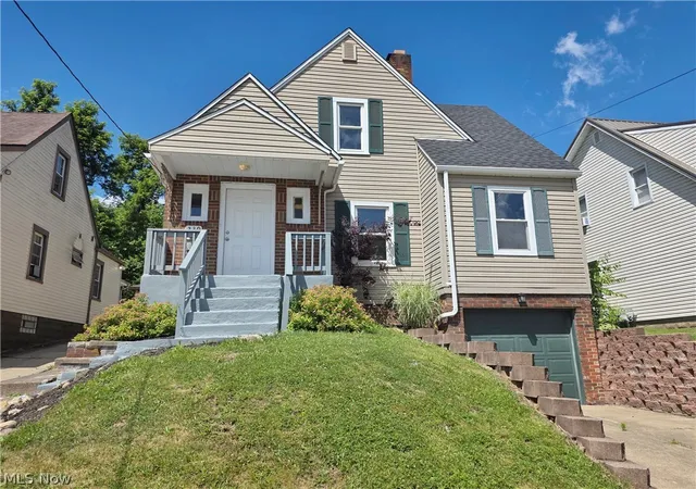 1st image of 239 Hollywood Blvd, Steubenville, OH 43952 | MLS# 5226573