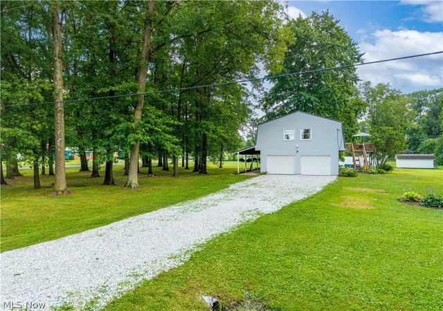 3rd image of 5504 Donner Dr, New Franklin, OH 44216 | MLS# 5226912