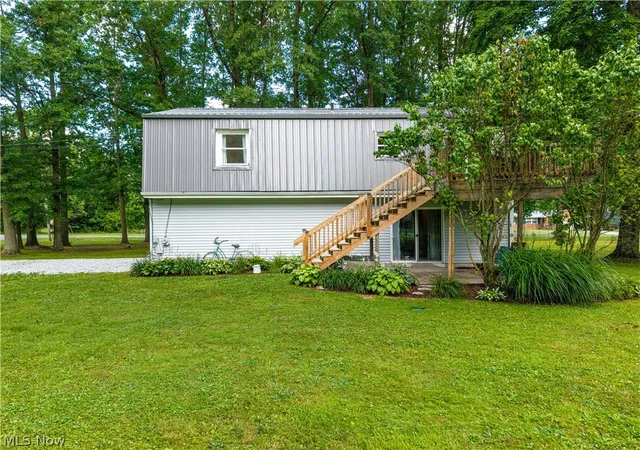 5th image of 5504 Donner Dr, New Franklin, OH 44216 | MLS# 5226912
