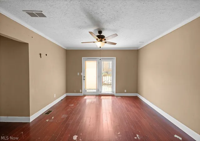 2nd image of 909 Camden Ave, Parkersburg, WV 26101 | MLS# 5226864