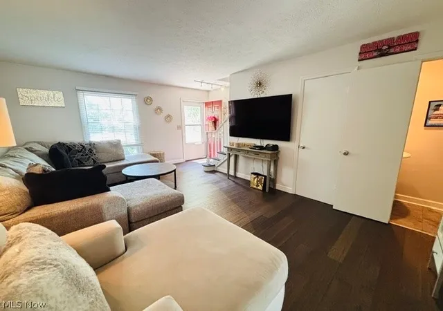 4th image of 1315 W Market St, Akron, OH 44313 | MLS# 5226902