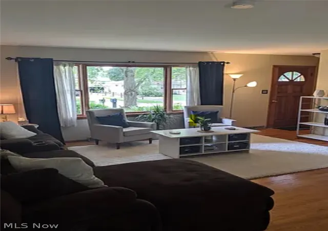 Photo 1 of Single family home for sale at 352 Owosso Ave, Fairlawn, OH 44333 | MLS# 5226607 | Listing updated on 2026-10-28