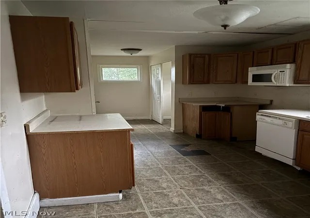 4th image of 6241 W River Rd S, Elyria, OH 44035 | MLS# 5226503