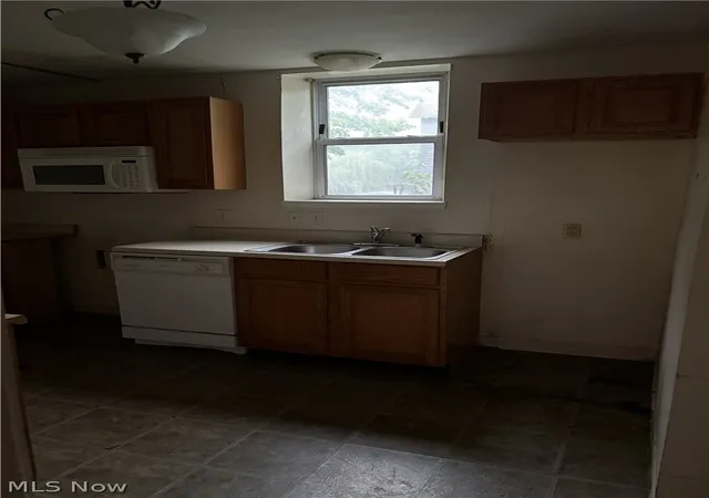 5th image of 6241 W River Rd S, Elyria, OH 44035 | MLS# 5226503