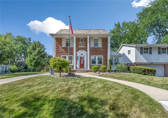 2nd image of 1036 Bennington Ave Ne, Massillon, OH 44646 | MLS# 5227038