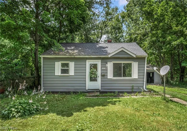 2nd image of 1276 Frederick Blvd, Akron, OH 44320 | MLS# 5226516