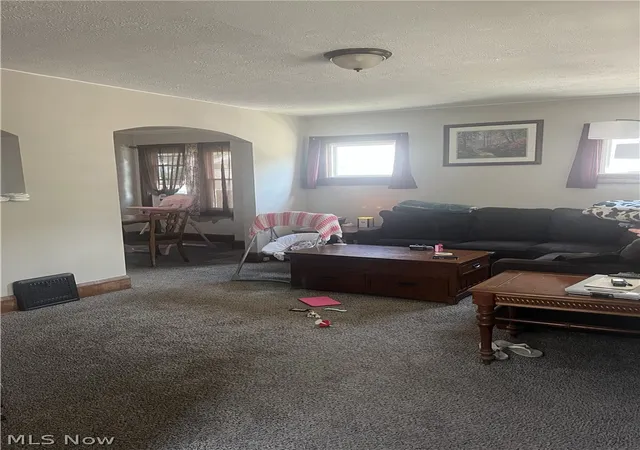 image of 918 9th St Sw, Massillon, OH 44647 | MLS# 5227076