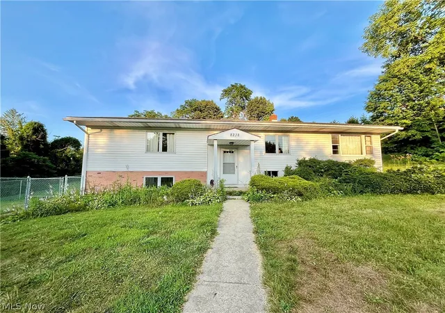 1st image of 8238 Center Rd, Ashtabula, OH 44004 | MLS# 5227023
