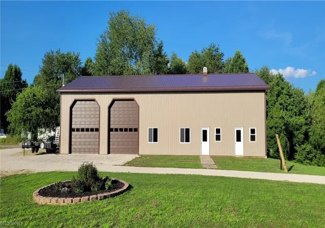 Single family home for sale at 38157 Gundy Ridge Rd, Scio, OH 43988 | MLS# 5226293