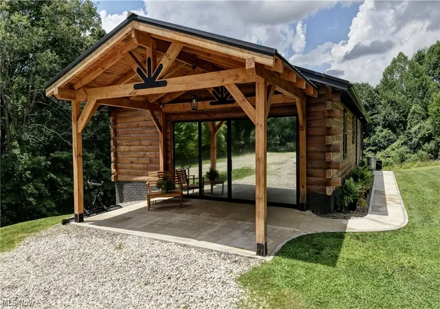 Single family home for sale at 2291 Ivory Rd NW, Dellroy, OH 44620 | MLS# 5227126