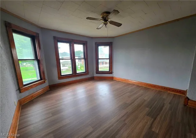 Photo 4 of Single family home for sale at 327 N 2nd Street, Coshocton, OH 43812 | MLS# 5211922 | Listing updated on 2026-08-18