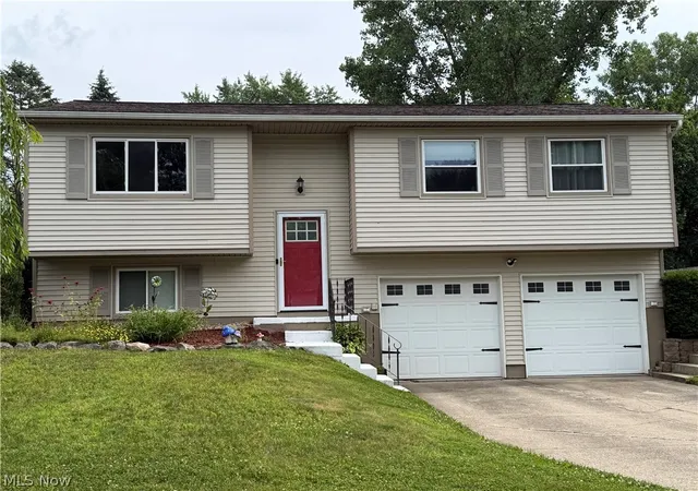 Homes for sale in Brunswick, OH | 3318 Van Buren Dr, Brunswick, OH 44212 | MLS# 5226934