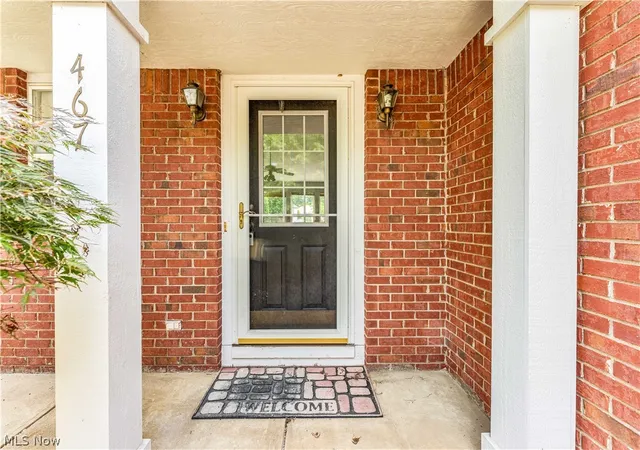 3rd image of 467 Canterbury Ln, Northfield, OH 44067 | MLS# 5226942