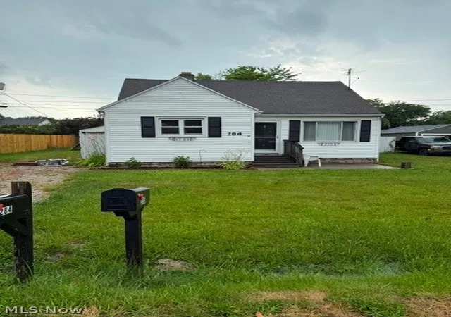 Photo 1 of Single family home for sale at 284 Fairfax Rd, Vermilion, OH 44089 | MLS# 5227212 | Listing updated on 2026-07-14
