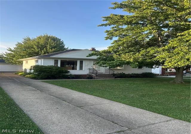 Photo 1 of Single family home for sale at 10982 Naomi Dr, Cleveland, OH 44130 | MLS# 5227261 | Listing updated on 2026-07-17
