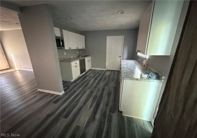 3rd image of 24800 Randolph Rd, Bedford Heights, OH 44146 | MLS# 5227268