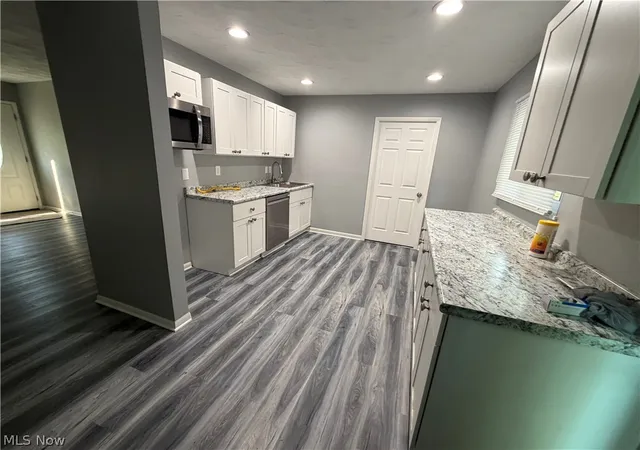 4th image of 24800 Randolph Rd, Bedford Heights, OH 44146 | MLS# 5227268