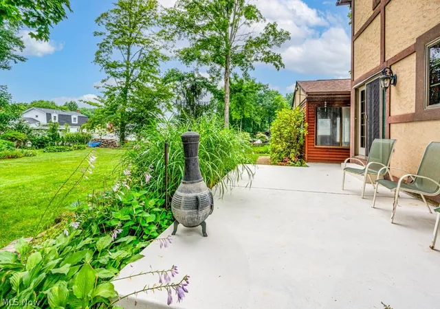 27th image of 8402 Weathered Wood Trl, Youngstown, OH 44514 | MLS# 5226793