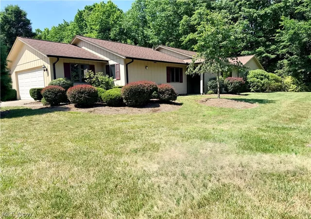 1st image of 11106 Blodgett Creek Trl, Strongsville, OH 44149 | MLS# 5227176
