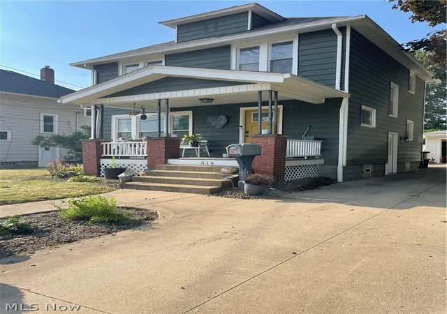 Photo 4 of Single family home for sale at 314 Broad St, Wadsworth, OH 44281 | MLS# 5227026 | Listing updated on 2026-08-02