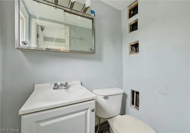 Photo 4 of House for sale at 3257 Woodbridge Ave, Cleveland, OH 44109 | MLS# 5225529 | Listing updated on 2026-07-14