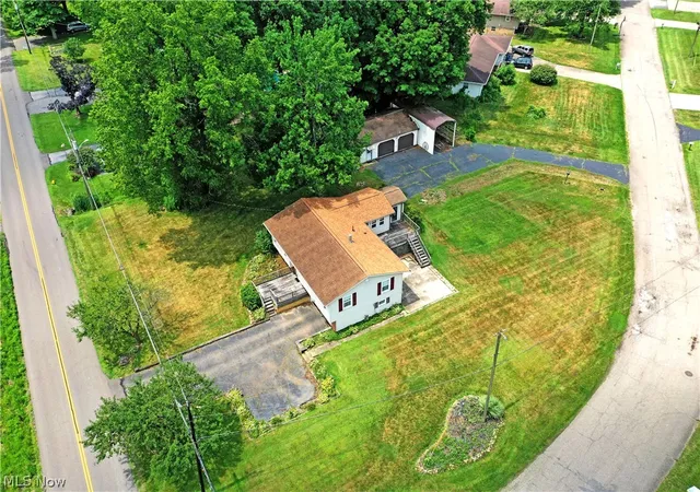Homes for sale in Newton Falls, OH | 3592 Carson Salt Springs Rd, Newton Falls, OH 44444 | MLS# 5227078
